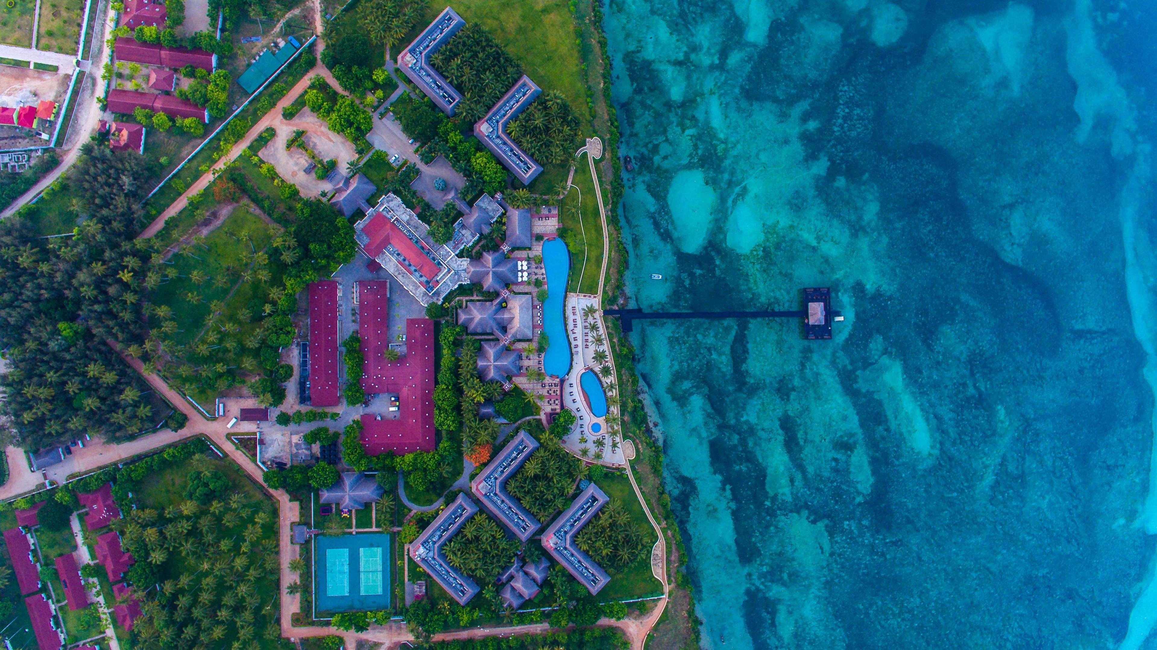 ซี คลิฟฟ์ รีสอร์ต แอนด์ สปา Hotel Zanzibar ภายนอก รูปภาพ