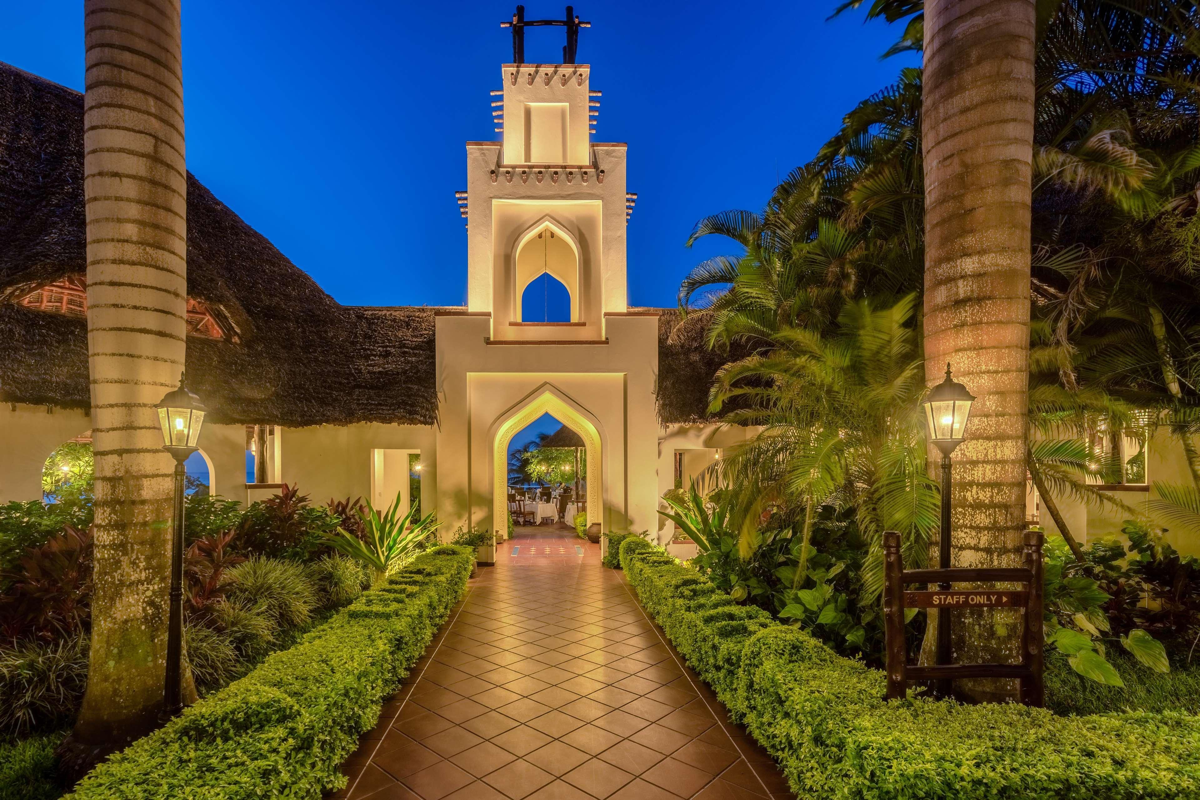 ซี คลิฟฟ์ รีสอร์ต แอนด์ สปา Hotel Zanzibar ภายนอก รูปภาพ