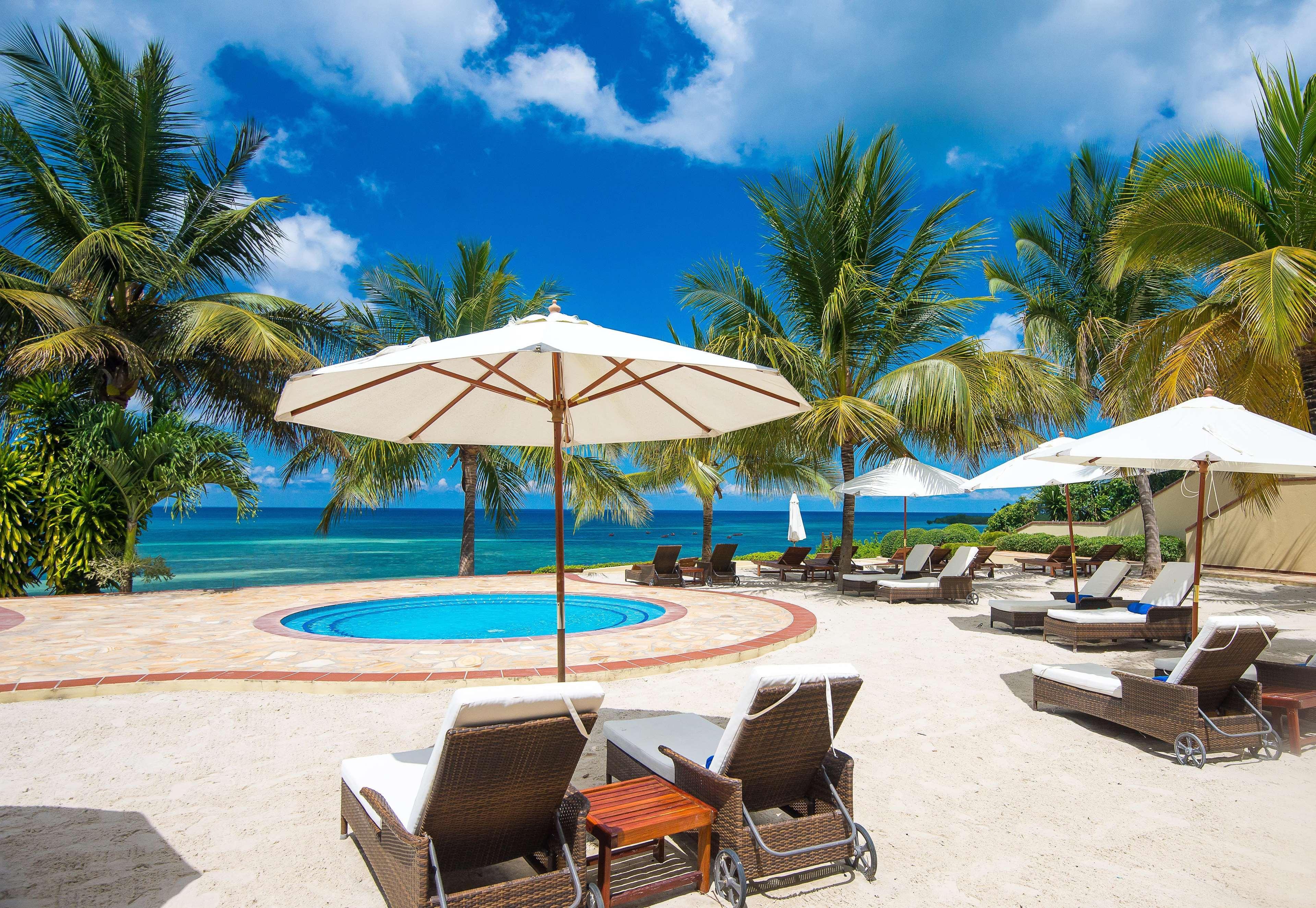 ซี คลิฟฟ์ รีสอร์ต แอนด์ สปา Hotel Zanzibar ภายนอก รูปภาพ