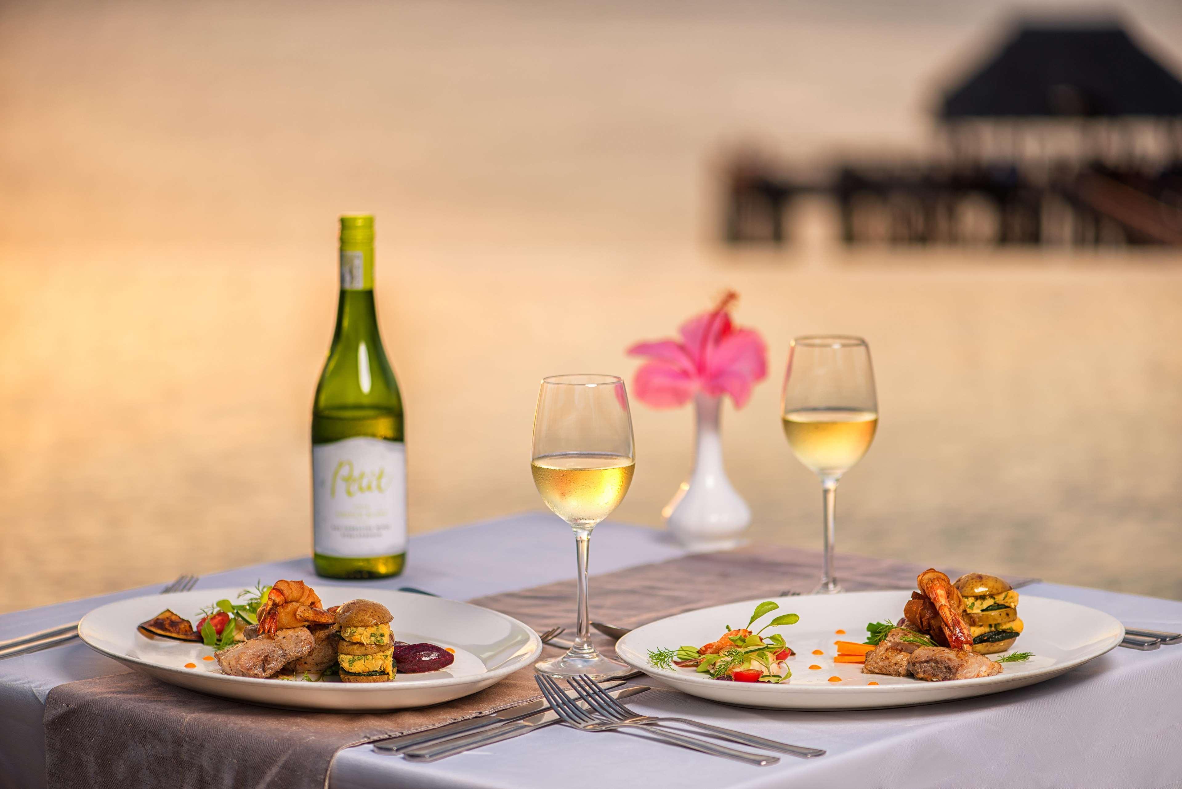 ซี คลิฟฟ์ รีสอร์ต แอนด์ สปา Hotel Zanzibar ภายนอก รูปภาพ