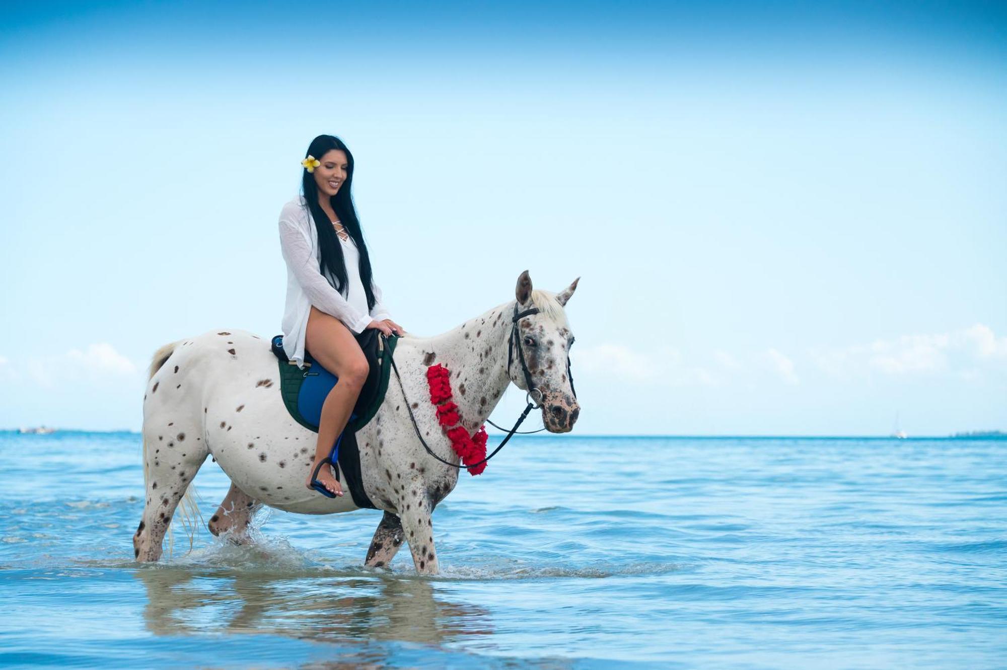 ซี คลิฟฟ์ รีสอร์ต แอนด์ สปา Hotel Zanzibar ภายนอก รูปภาพ
